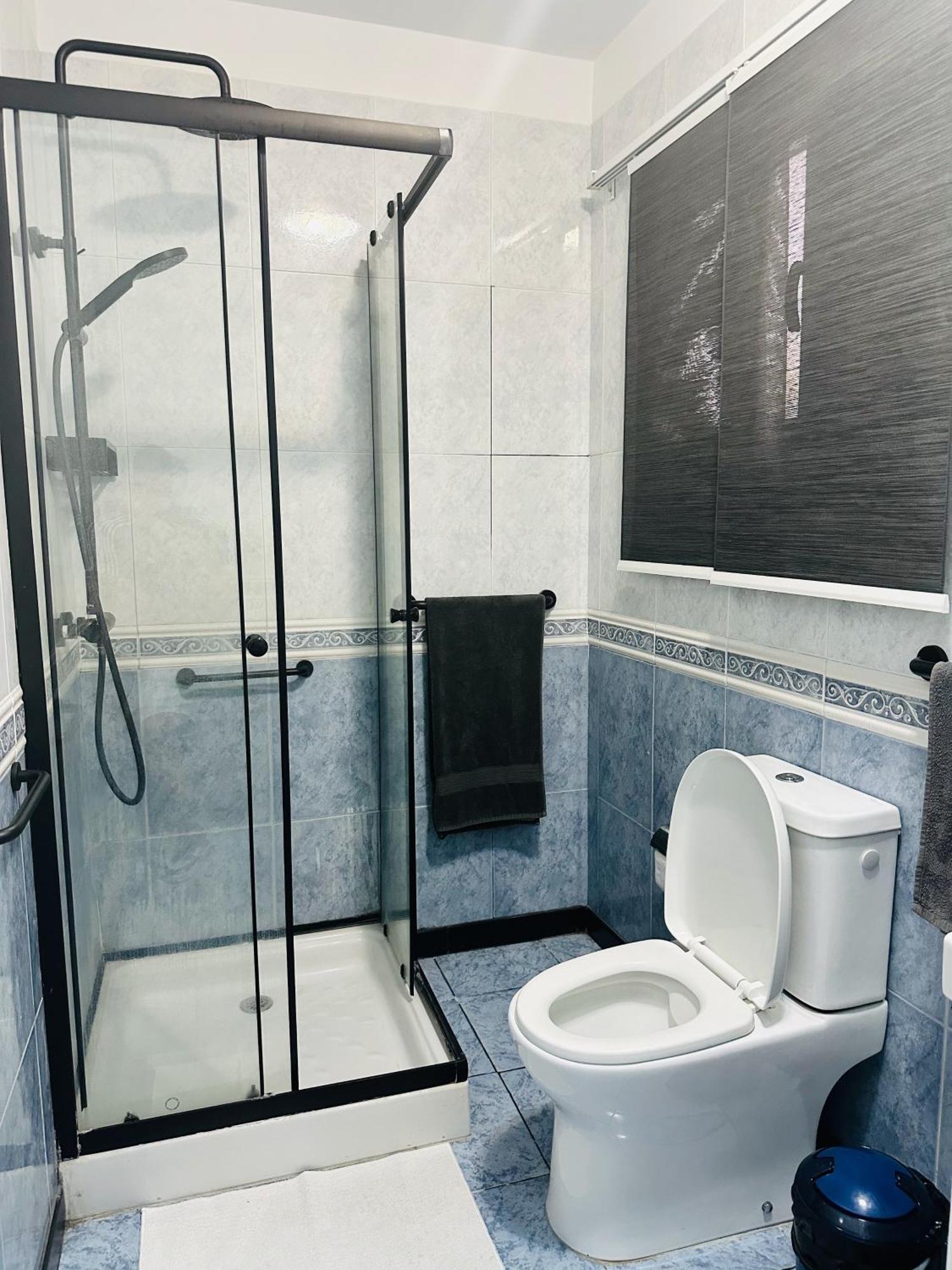 Pambnb - Chic Beachside Apartment Playa San Juan Esterno foto