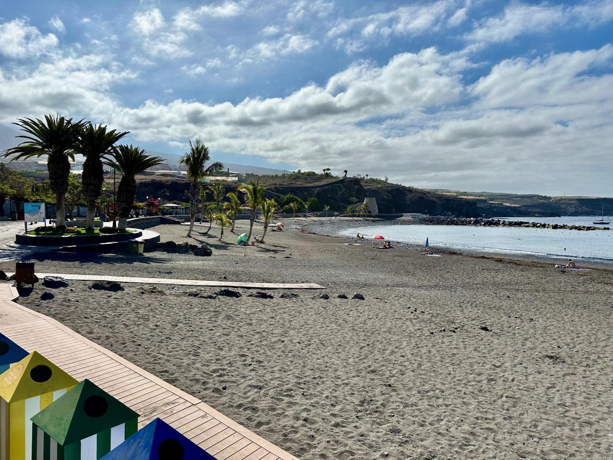 Pambnb - Chic Beachside Apartment Playa San Juan Esterno foto