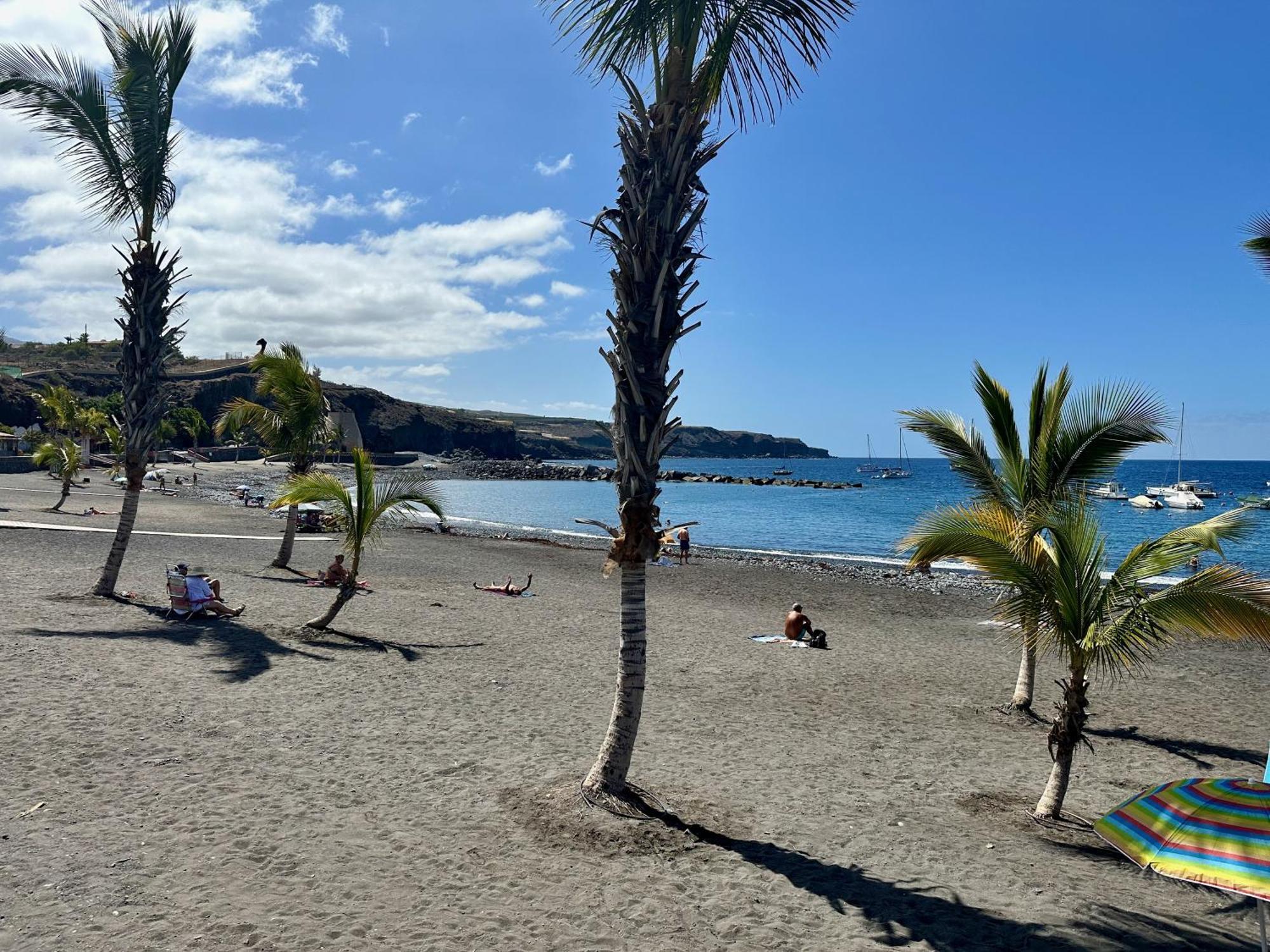 Pambnb - Chic Beachside Apartment Playa San Juan Esterno foto
