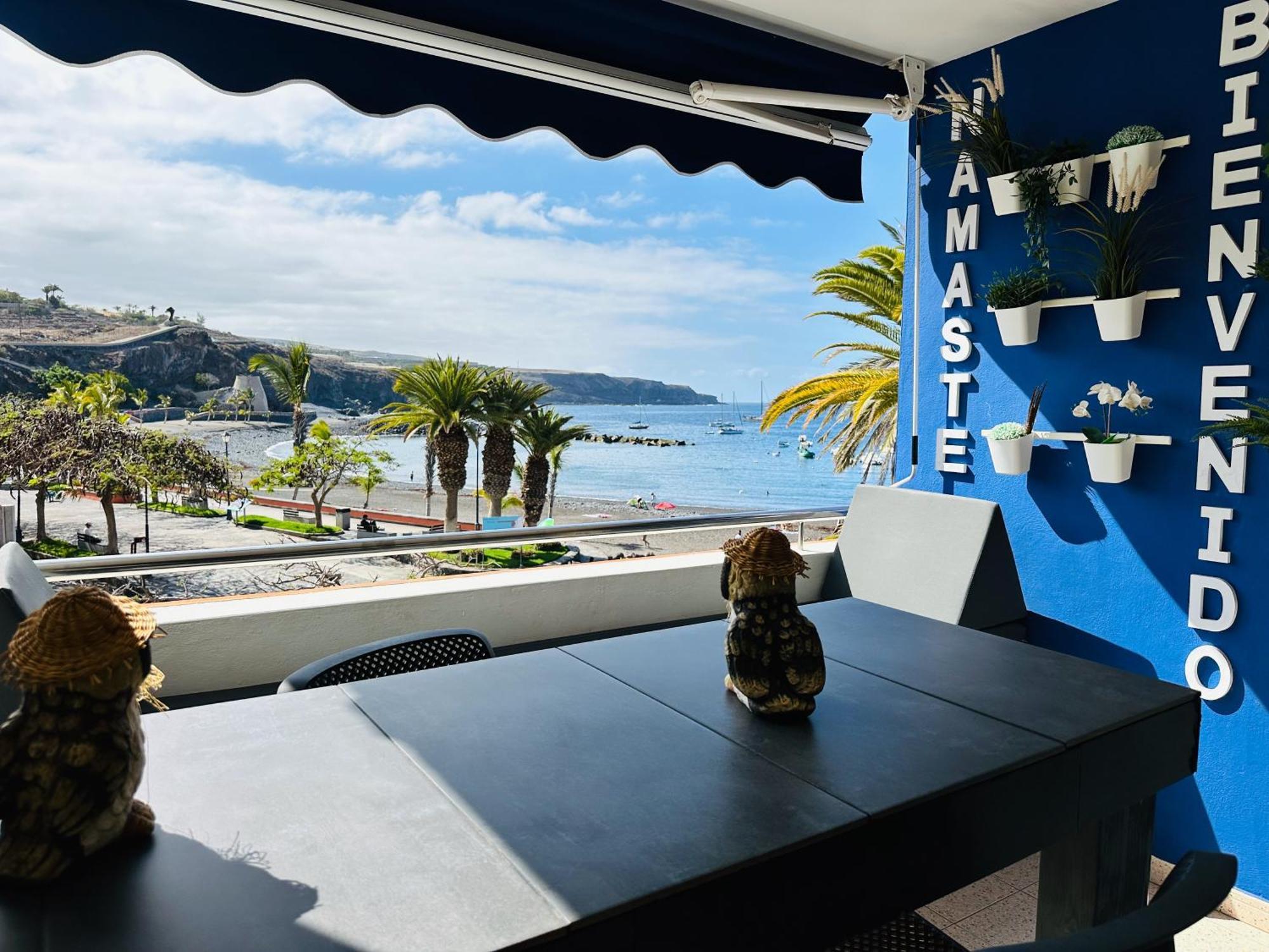 Pambnb - Chic Beachside Apartment Playa San Juan Esterno foto